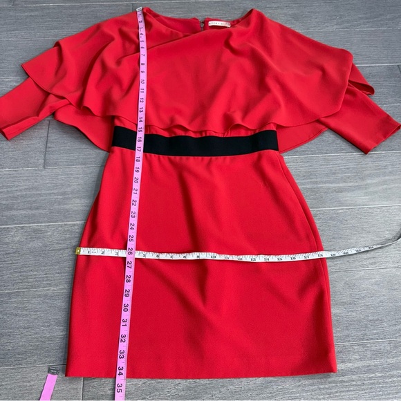Alice + Olivia Cairo Cape Back Crepe Mini Dress In Poppy Black 3/4-Sleeve Size 8 - Picture 16 of 16